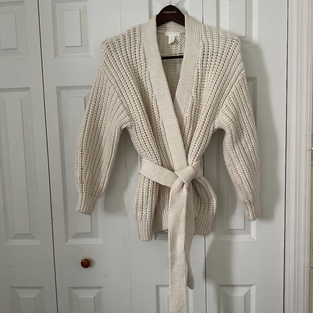 ⚪️H&M⚪️ KNIT CHUNKY CARDIGAN SWEATER W/BELT SIZE S